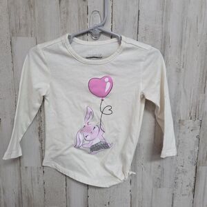 💝 Cream Bunny with Balloon Shirt